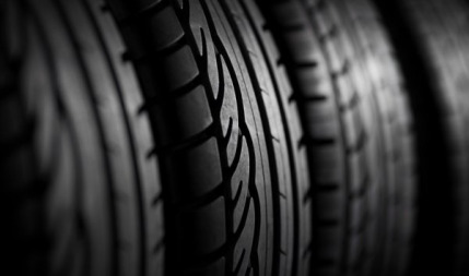 Los 5 beneficios de comprar neumáticos usados ​​para tu vehículo